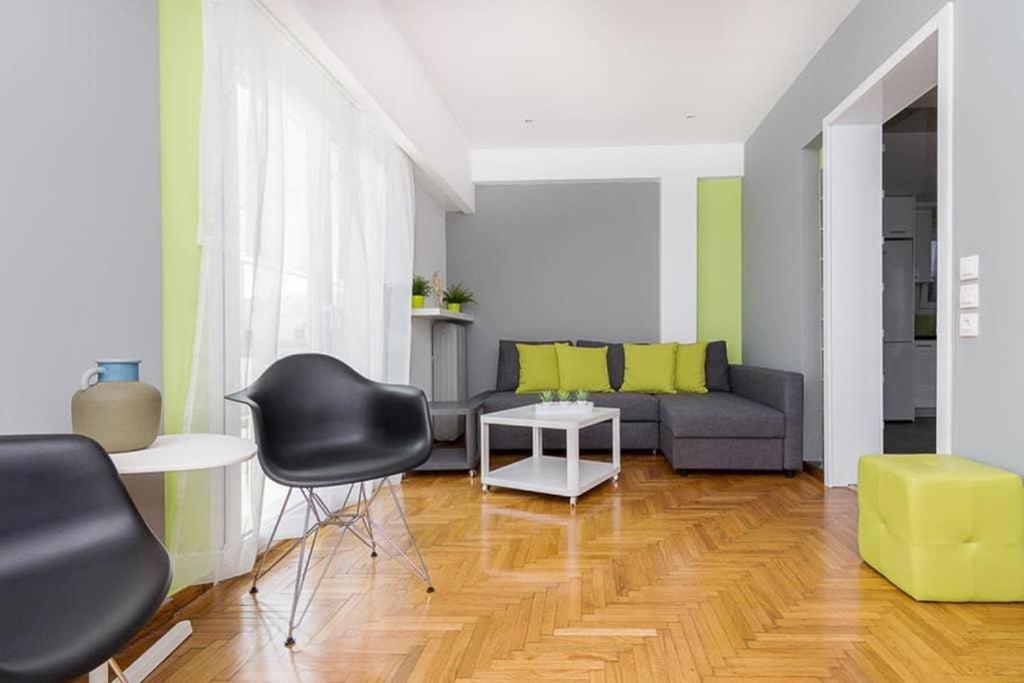Sunlit 2Br Oasis In Metaxourghio 3Min From Metro Apartment Athens Exterior photo